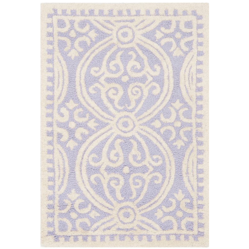 SAFAVIEH Handmade Cambridge Myrtis Moroccan Wool Rug - 2'6" x 4' - Lavender/Ivory