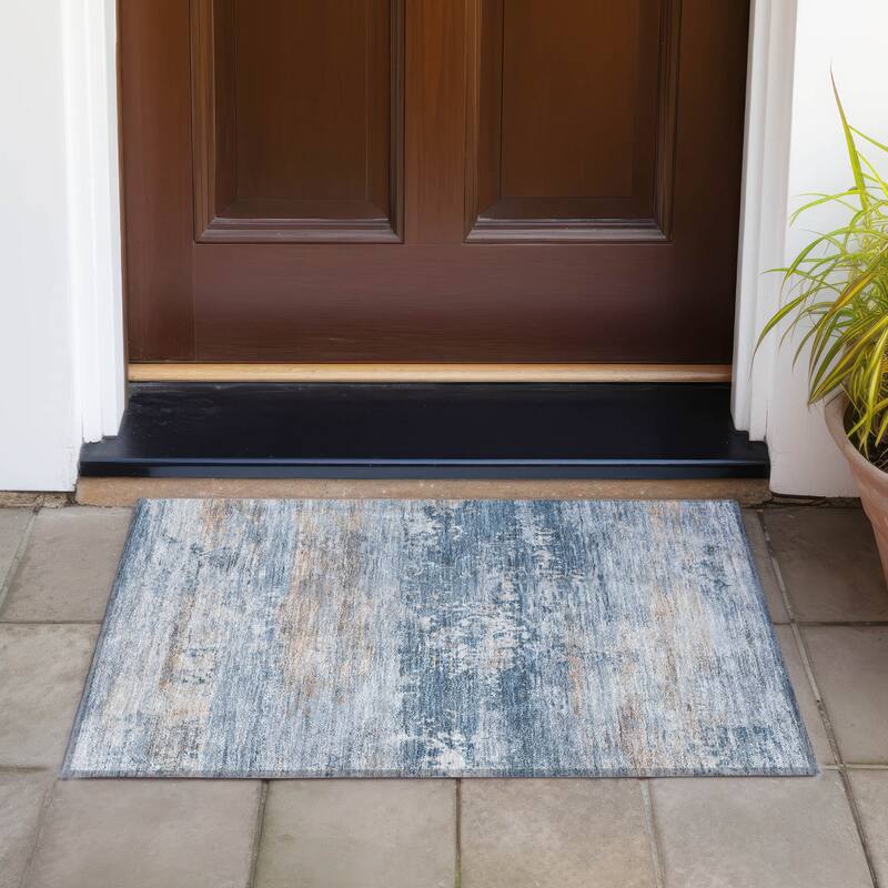 Machine Washable Indoor/Outdoor Contemporary Chantille Rug - Denim - 1'8" x 2'6"