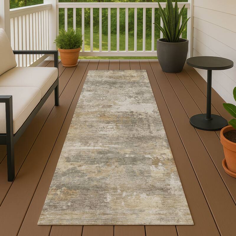 Machine Washable Indoor/ Outdoor Casual Ombre Chantille Rug - Taupe - 2'3" x 7'6"