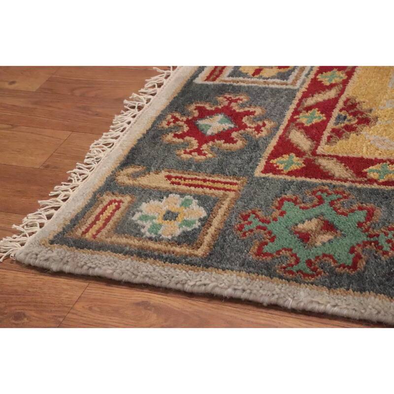 Hand Knotted Oriental 100% Wool Carpet Traditional Geometric Beige & Ivories Viss Area Rug - 5' 9'' X 4' 0''