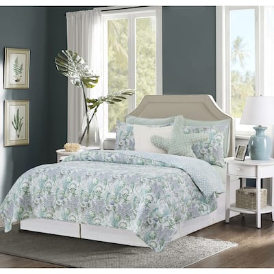 Shoreline Waters Bedding Quilt Set