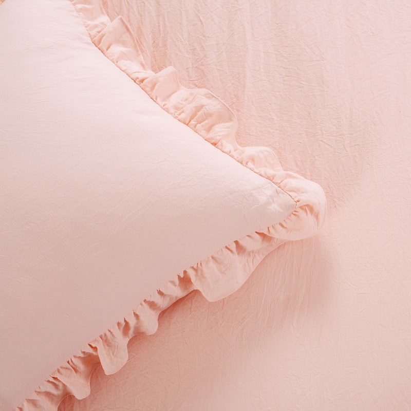 The Gray Barn Molly Mae Ruffle Skirt Bedspread Set
