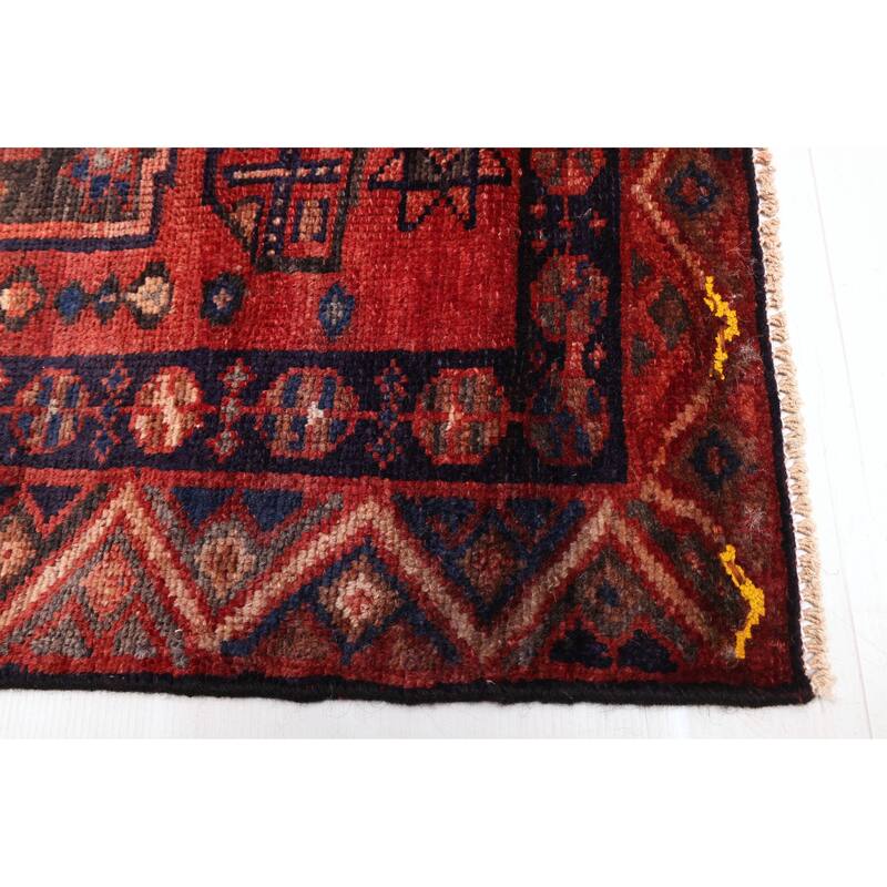 ECARPETGALLERY Hand-knotted Melis Vintage Red Wool Rug - 4'2 x 5'3