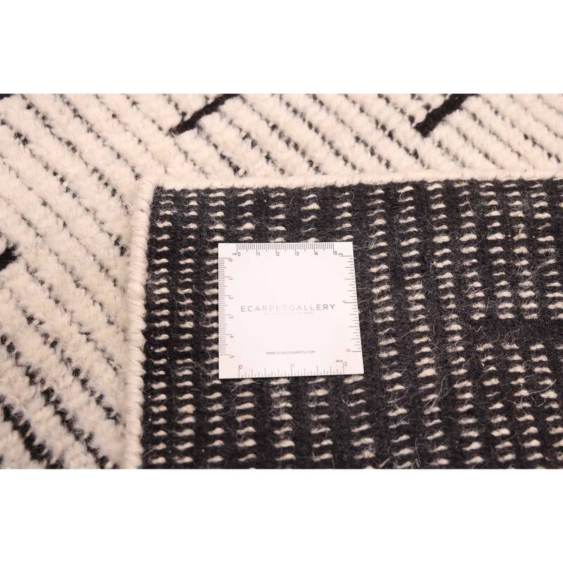 ECARPETGALLERY Hand-knotted Tangier Cream Wool Rug - 5'0 x 7'10