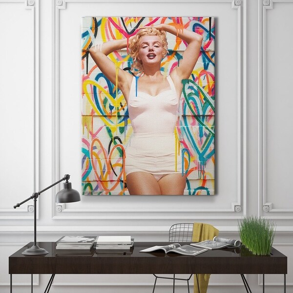 IKONICK Marilyn Monroe - Graffiti Hearts Canvas Art