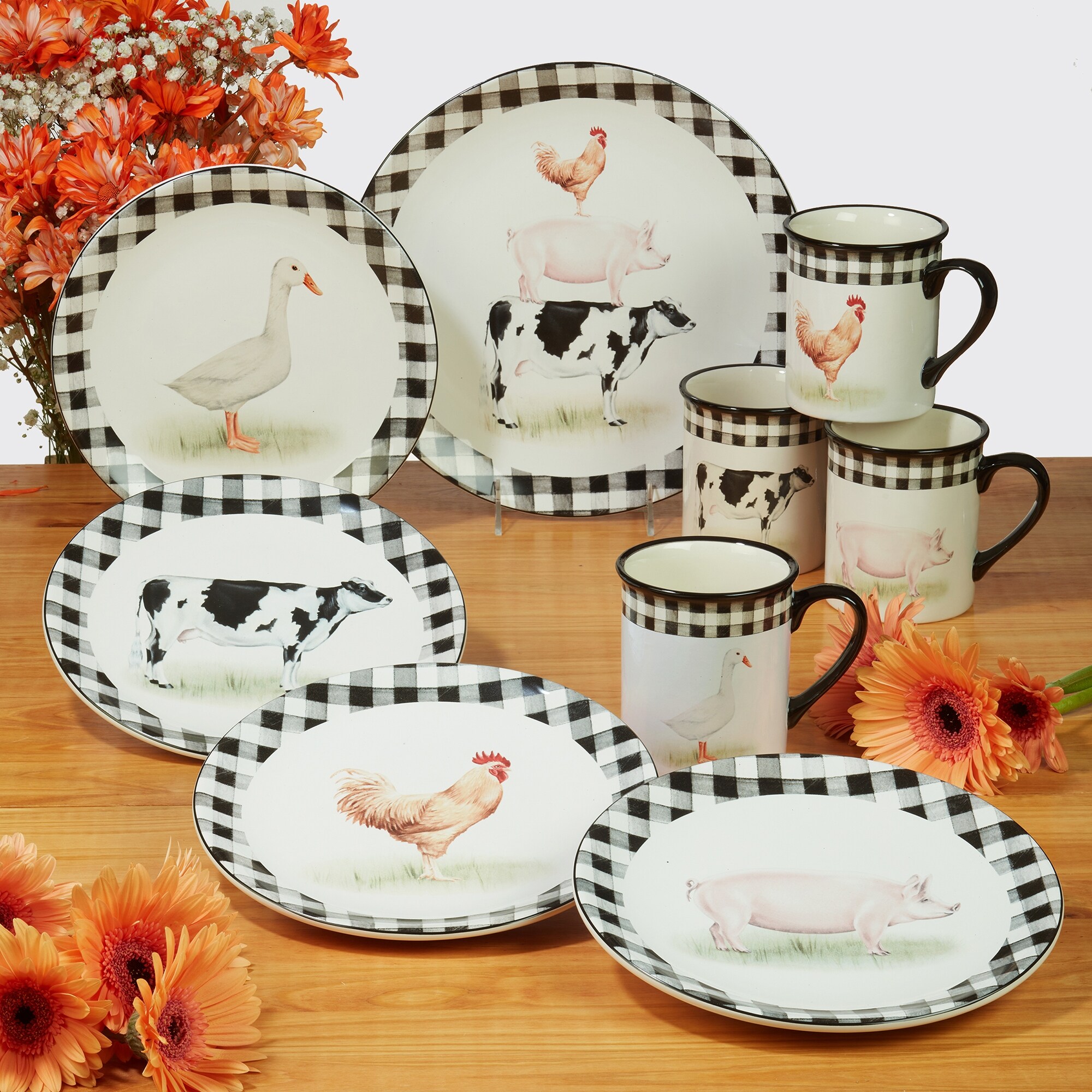 Down On The Farm 16-Piece Dinnerware Set and Canisters