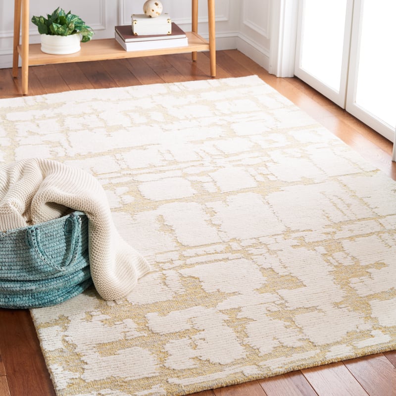 Martha Stewart by SAFAVIEH, Handmade Siun Abstract Wool Rug - 5' x 8' - Gold/Ivory
