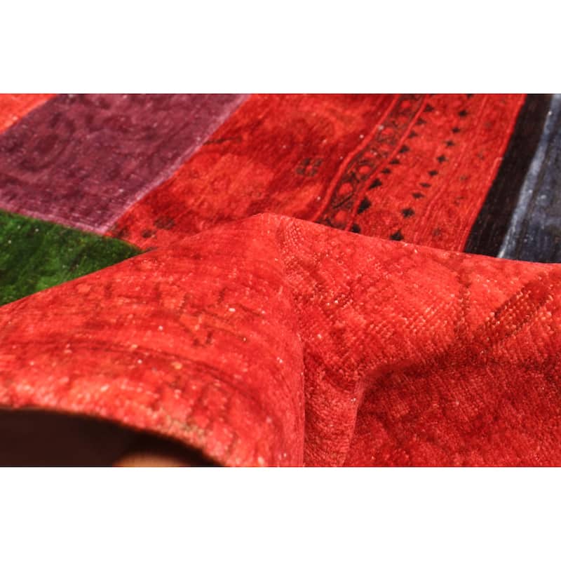 ECARPETGALLERY Hand-knotted Color Transition Patchwork Red Wool Rug - 8'1 x 9'10