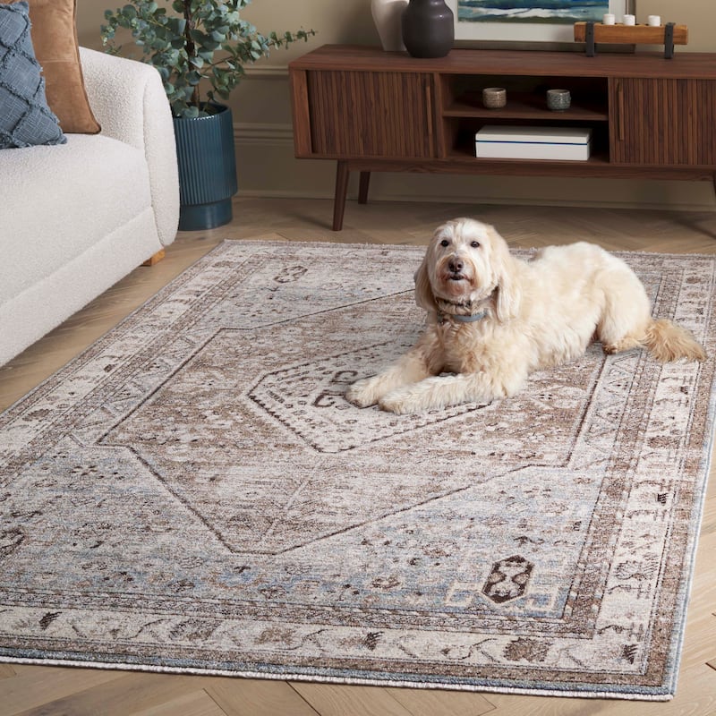 SAFAVIEH Antique Kamilla Glwadys Traditional Rug