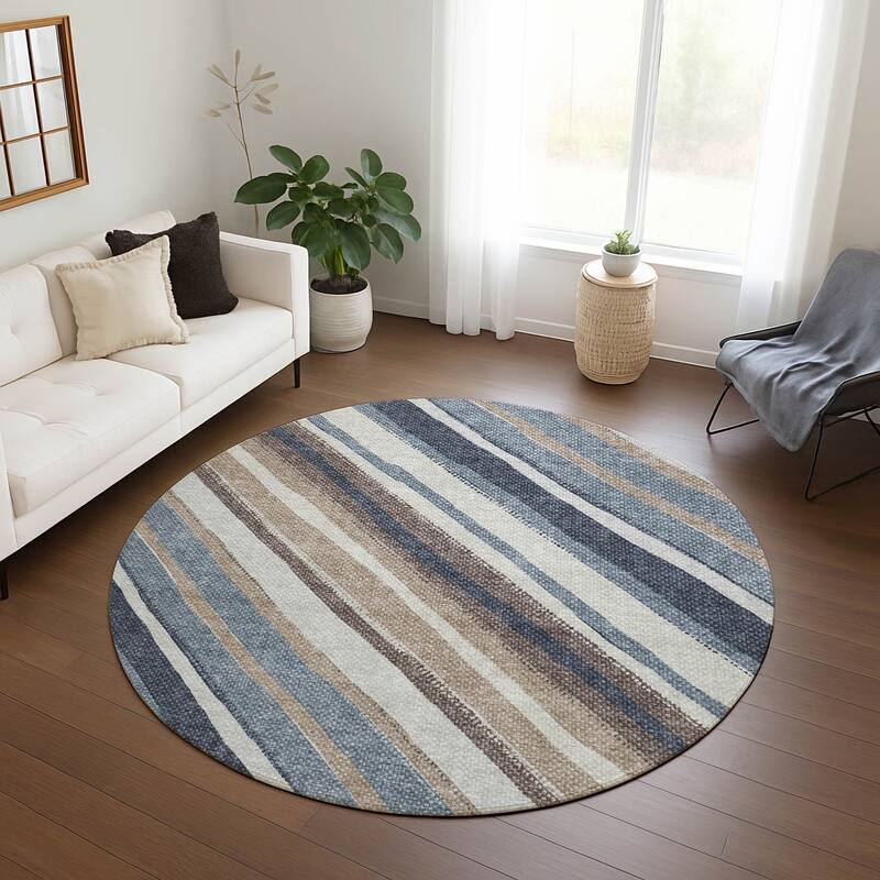 Machine Washable Indoor/ Outdoor Stripe Angles Chantille Rug
