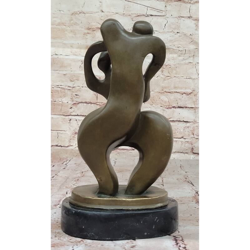 Abstract Bronze Sculpture Of Embracing Figures – Contemporary Art On Marble Base