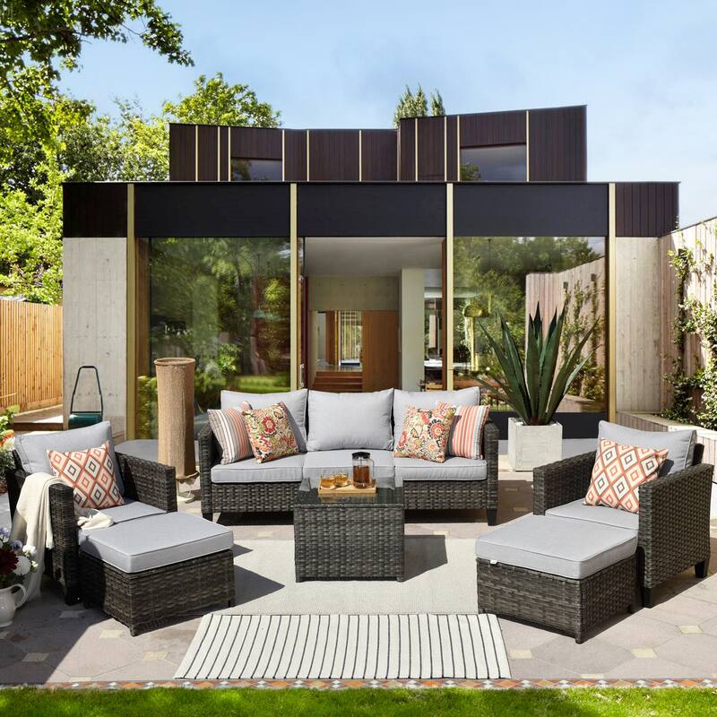 OVIOS 6-piece Outdoor Patio Wicker Conversation Set With Glass-Top Table