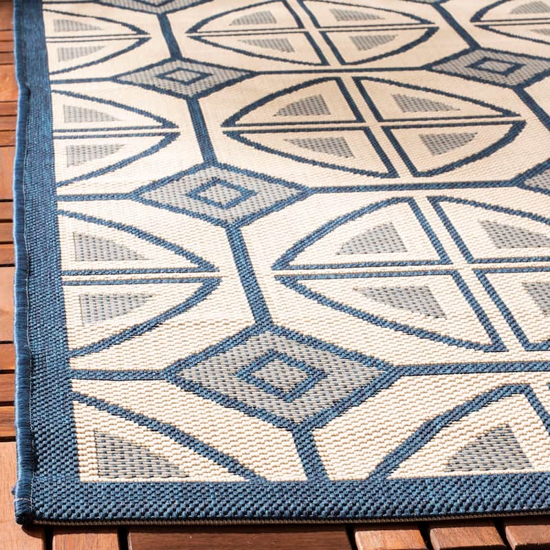 SAFAVIEH Courtyard Fatmire Indoor/ Outdoor Waterproof Patio Backyard Rug