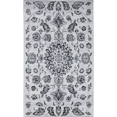 Serafina Home Black Rug