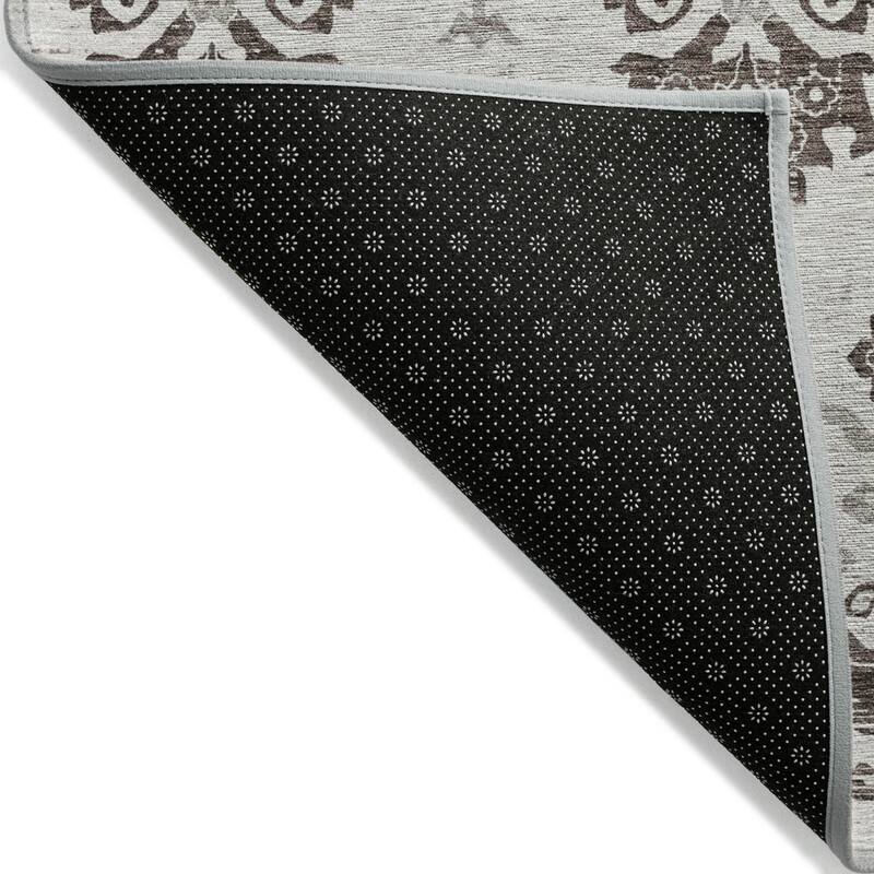 HomeRoots Oriental Transitional Rectangle Outdoor Rug