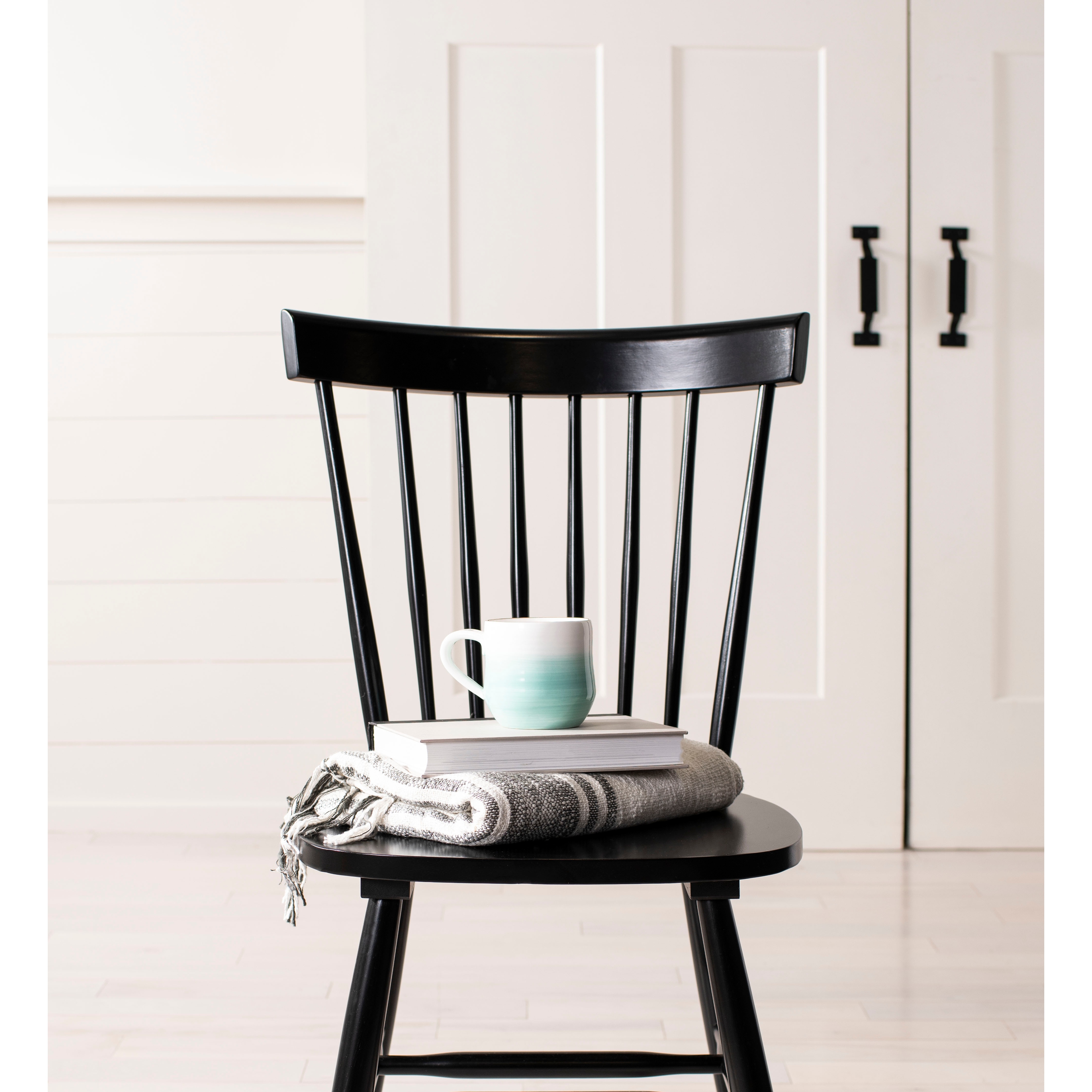 SAFAVIEH Country Classic Dining Country Lifestyle Spindle Back