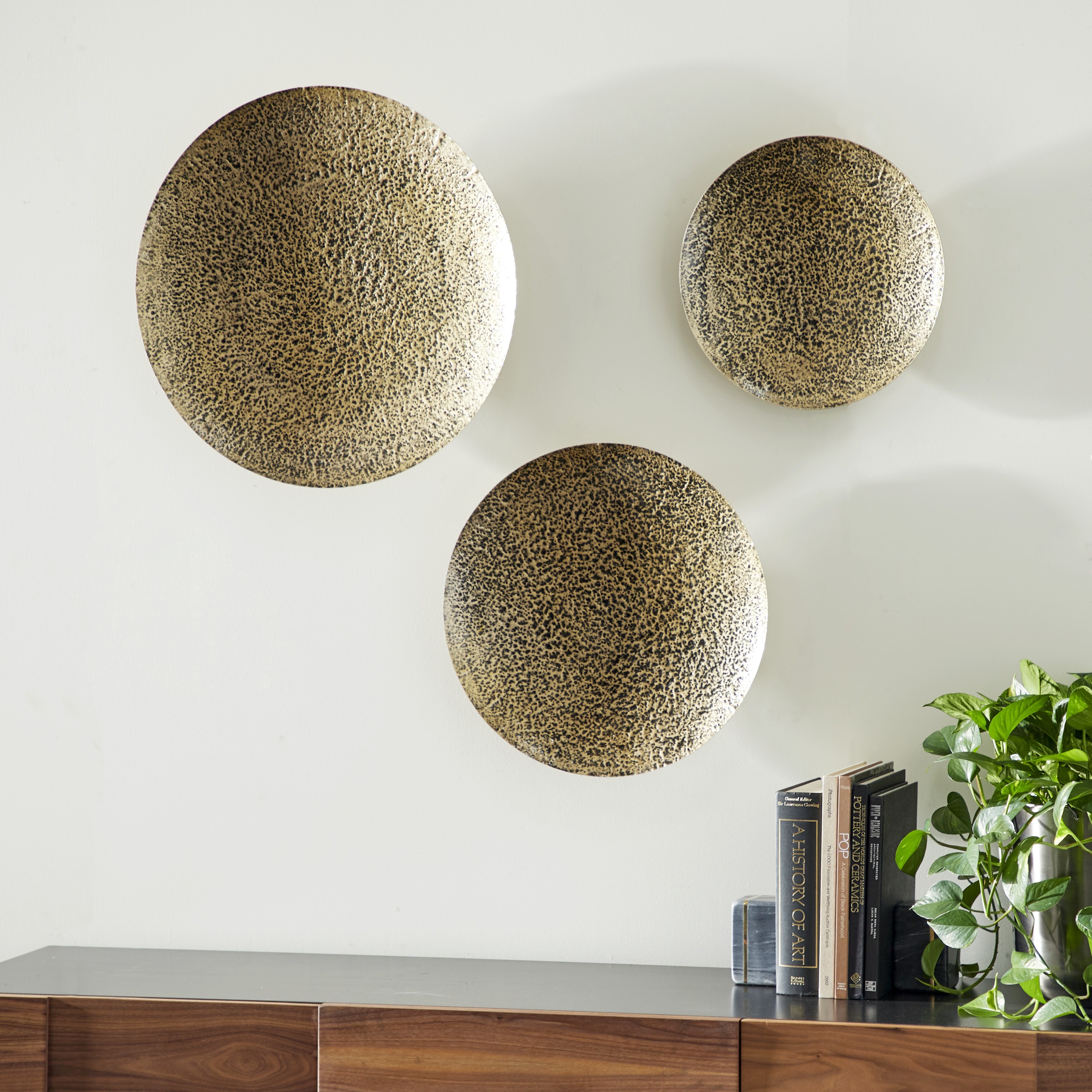 Round shop wall decor