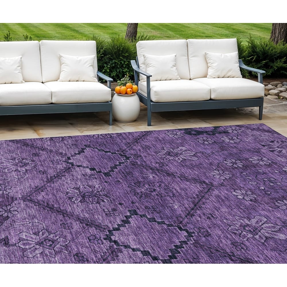 HomeRoots Floral Transitional Rectangle Outdoor Rug