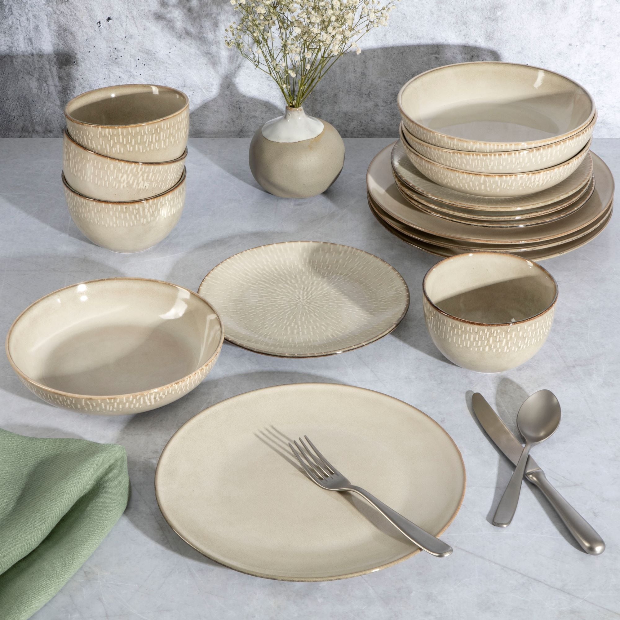 Gibson Elite Matisse 16 Piece Double Bowl Reactive Glaze Stoneware Dinnerware Set Brown