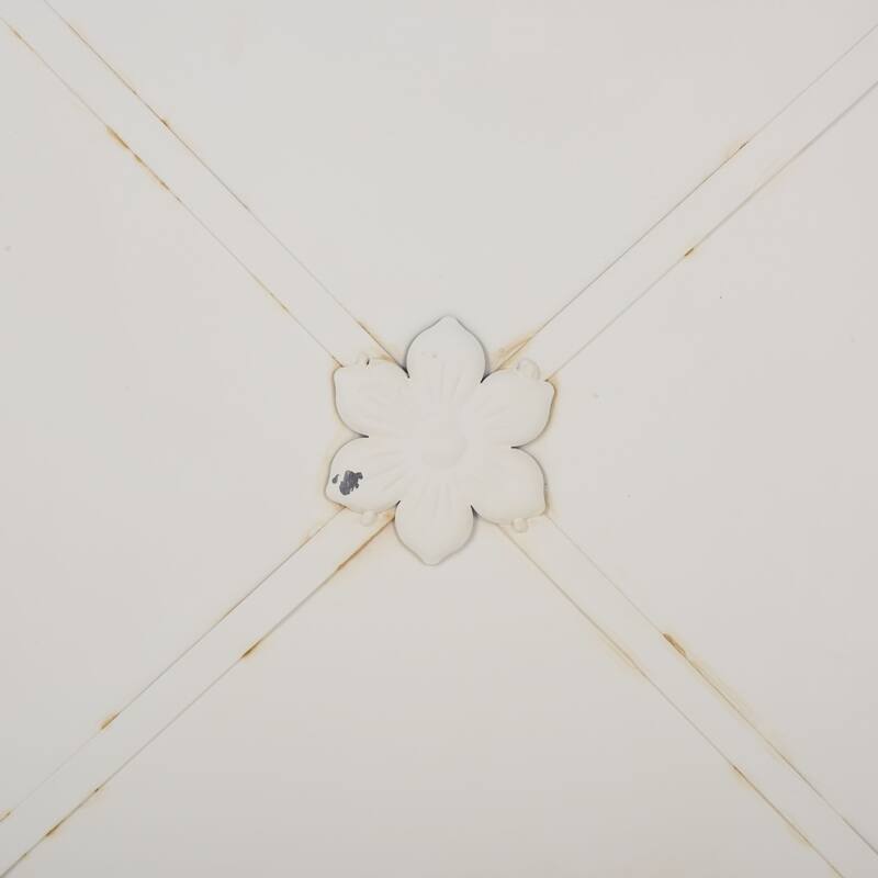 SAFAVIEH Outdoor Patio Furniture Caledonia Trellis Planter - 22"W x 22"D x 98"H