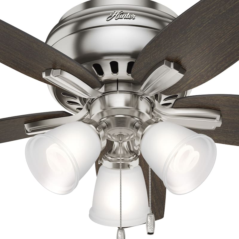 Hunter 42" Newsome Flush Mount Ceiling Fan w/ 3-Light LED Light Kit and Pull Chain - Transitional, Casual - Low Profile!