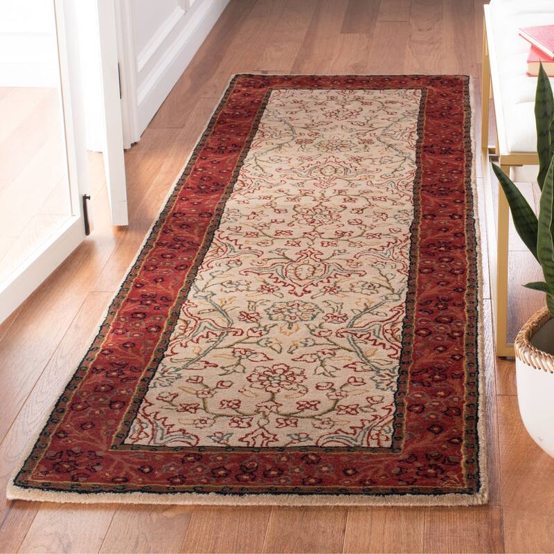 SAFAVIEH Handmade Persian Legend Bethli Traditional Oriental Wool Rug - 2'6" x 8' Runner - Ivory/Rust