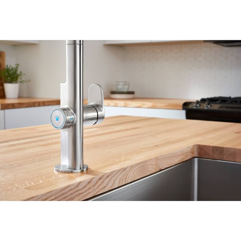 American Standard Beale 1.5 GPM Single Hole Pull Down Kitchen Faucet
