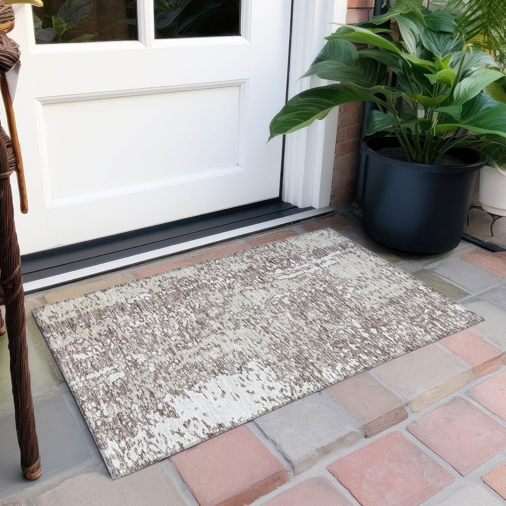 Machine Washable Indoor/ Outdoor Modern Abstract Chantille Rug