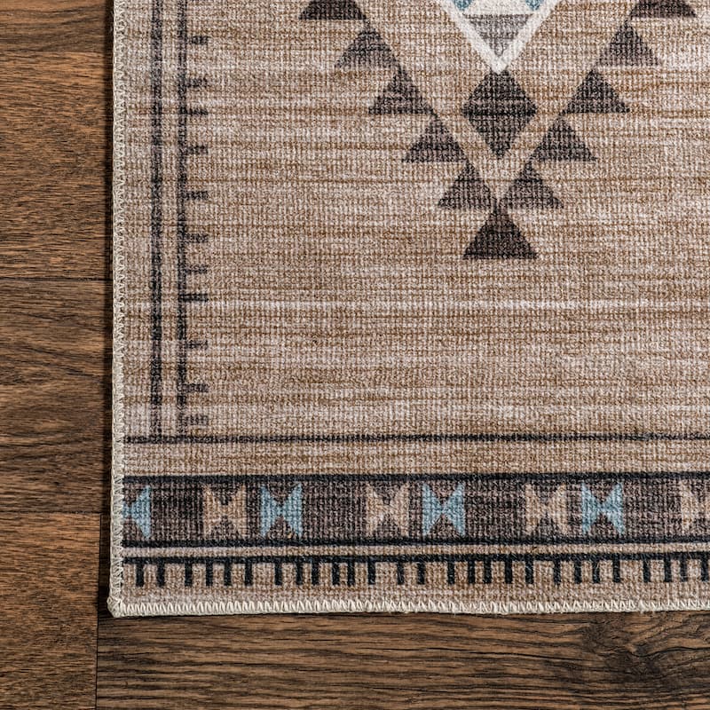 Nuloom Shenai SplashGuard Machine Washable Area Rug