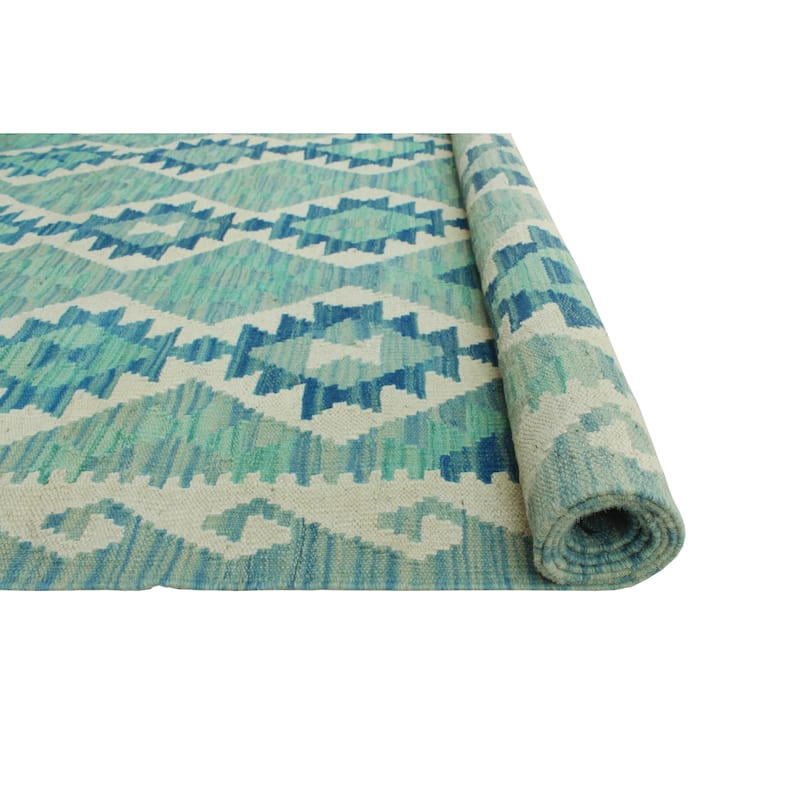 Flatweave Tom Lt. Green/Ivory Rug - 5'9" x 8'0"