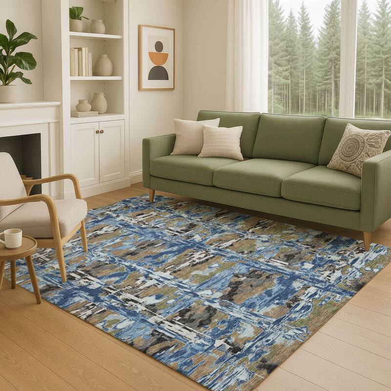 Machine Washable Indoor/ Outdoor Casual Fowler Chantille Rug