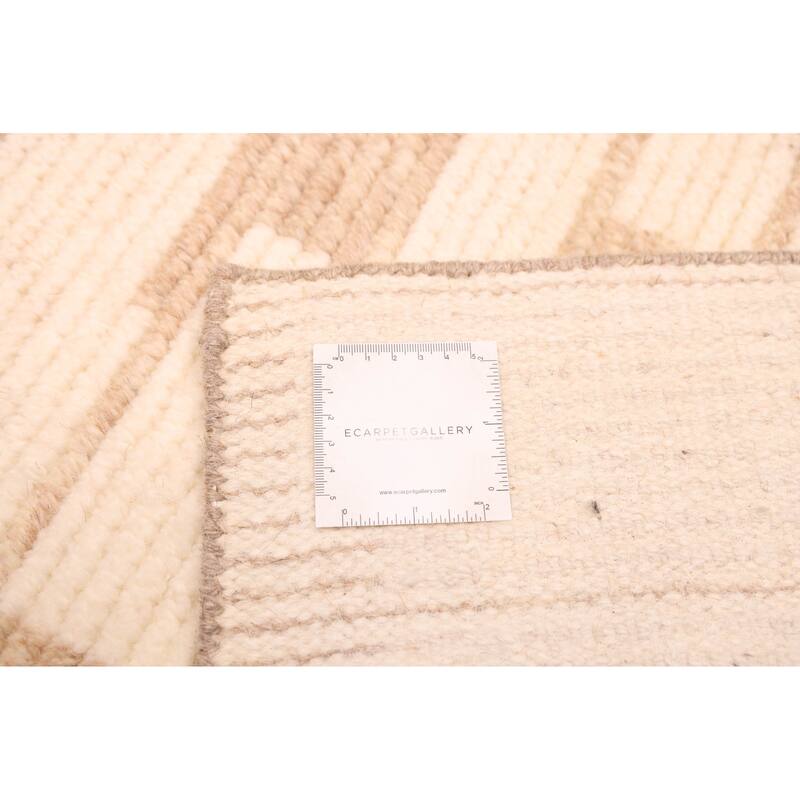 ECARPETGALLERY Hand-knotted Tangier Cream Wool Rug - 5'0 x 7'11