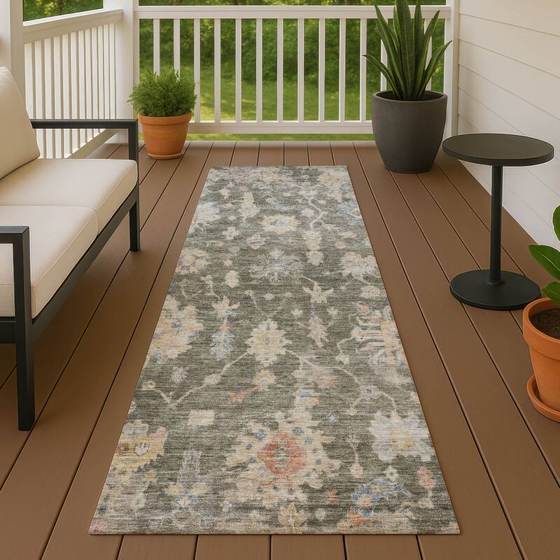 Machine Washable Indoor/ Outdoor Casual Traditional Chantille Rug - 2'3" x 7'6" - Fern