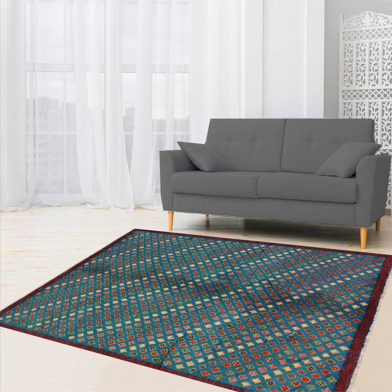 Shabby Chic Balochi Baxter Blue/Red Hand Knotted Wool Rug - 4'9'' x 6'5''