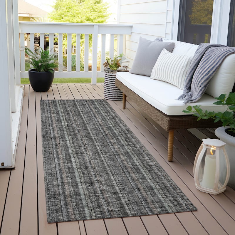 Machine Washable Indoor/ Outdoor Stripe Chantille Rug - Gray - 2'3" x 7'6"