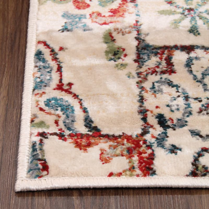 Superior Vanessa Vintage Floral Patchwork Indoor Runner or Area Rug
