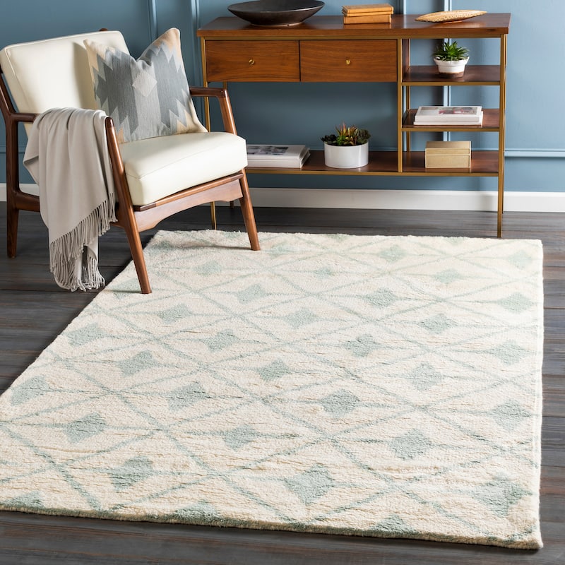 Jessenia Handmade Wool Boho Trellis Area Rug