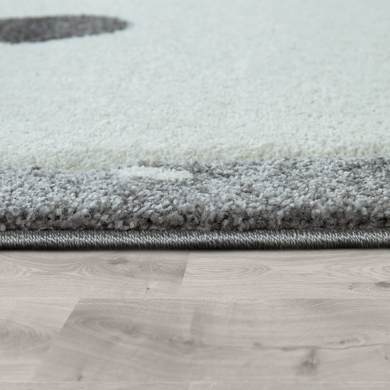 Kids Room Area Rug with a Cute Bear in 3D in Grey White