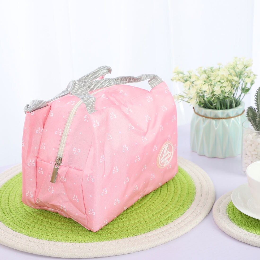 pink lunch pail