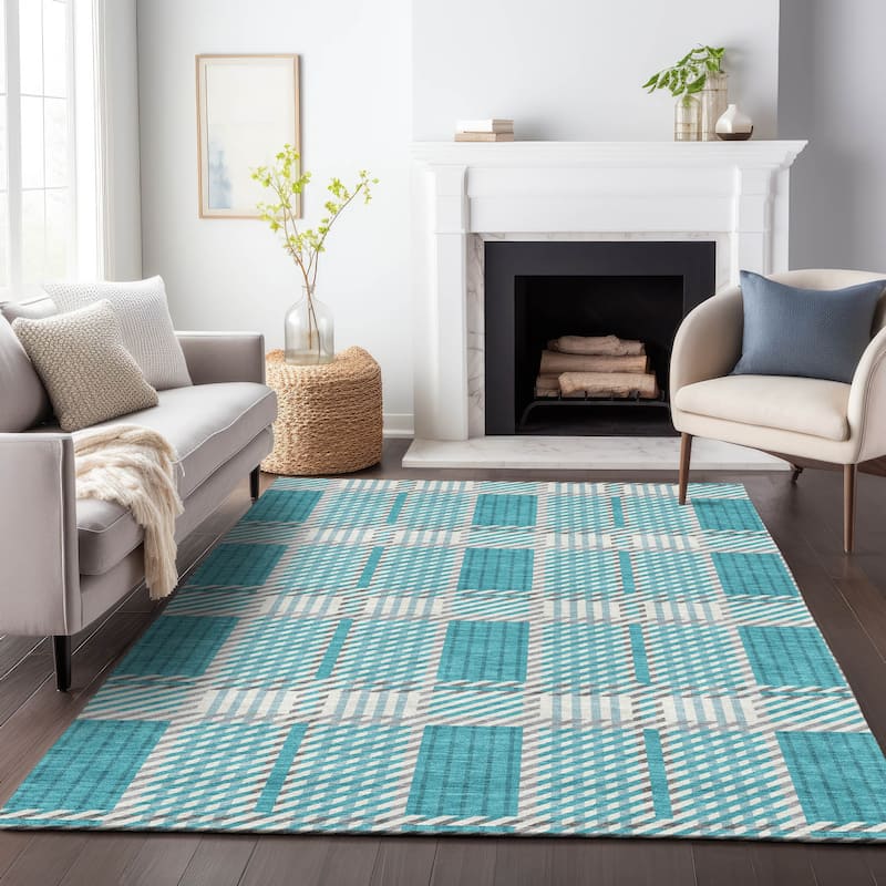 Machine Washable Indoor/ Outdoor Geometric Stripe Chantille Rug