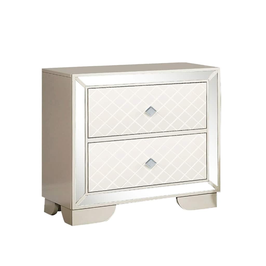 2 Drawers Wooden Nightstand with Built-In Wireless Charging in Ivory
