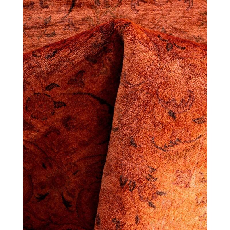 Fine Vibrance One-of-a-Kind Hand-Knotted Area Rug - Pink, 5' 7" x 5' 7" - 5' 7" x 5' 7"