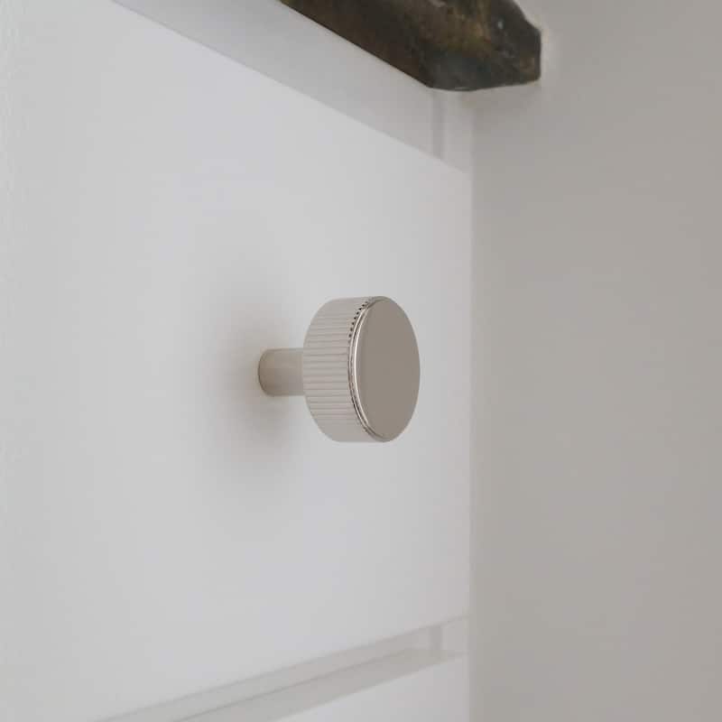 Hapny Home R04 Ribbed 1-3/8" Flat Ridged Round Solid Metal Coin