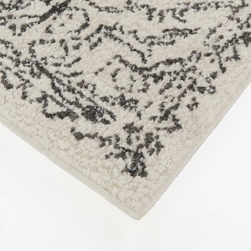 Elowen Oriental Medallion Area Rug