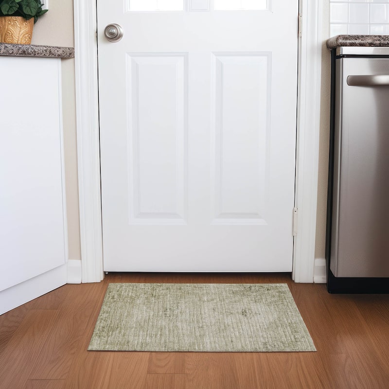 Machine Washable Indoor/ Outdoor Chantille Vintage Traditional Rug - Beige - 1'8" x 2'6"