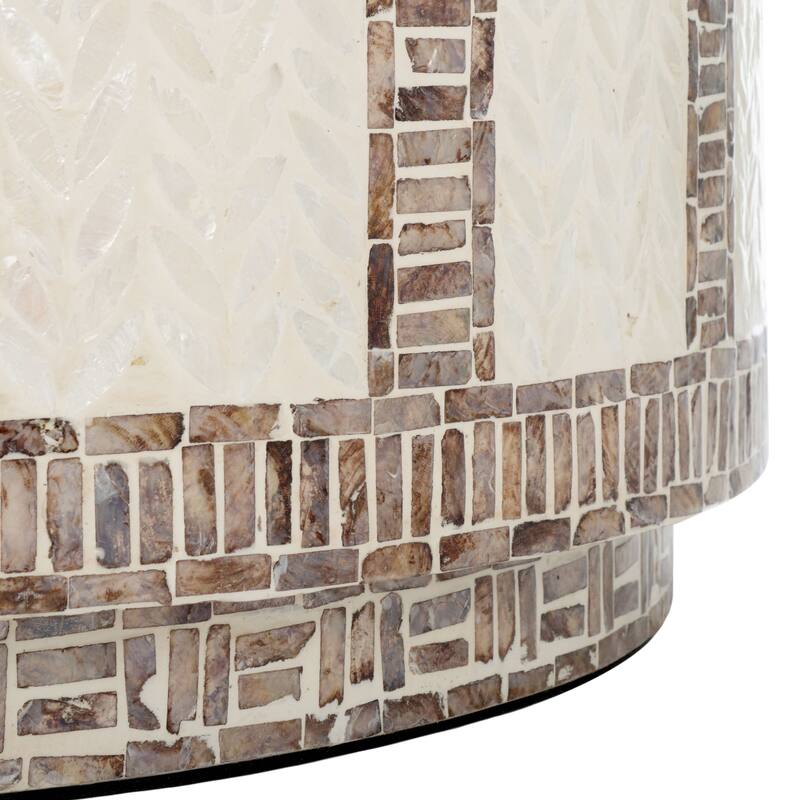 SAFAVIEH Keary Round Coffee Table (Fully Assembled) - 30"W x 30"D x 17"H