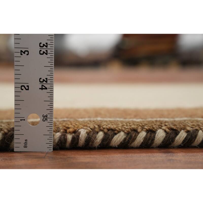 Hand Knotted Oriental 100% Wool Carpet Modern Bordered Beige & Ivories Gabbeh Runner Rug - 8' 4'' X 2' 8''