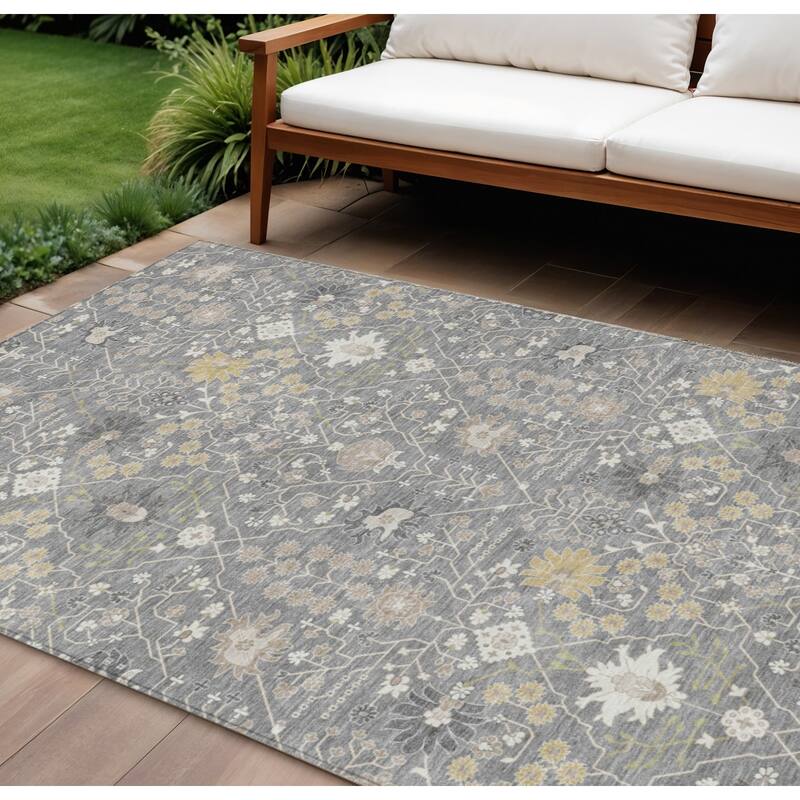 HomeRoots Oriental Traditional Rectangle Outdoor Rug - 8' X 10'