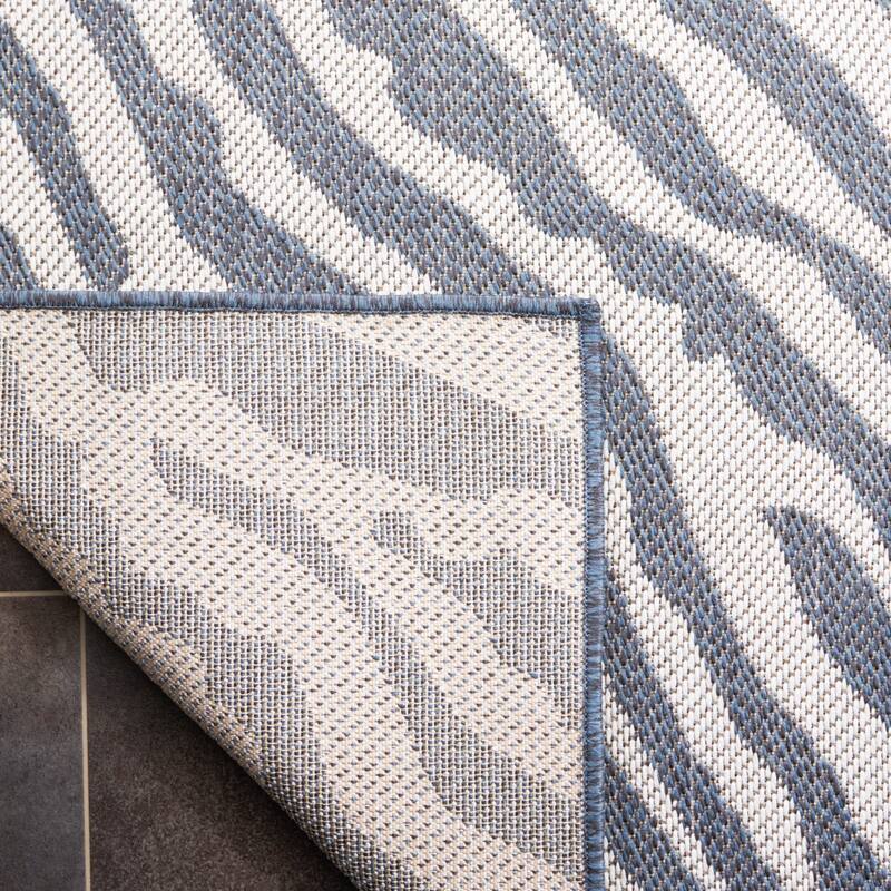 SAFAVIEH Bermuda Edeline Geometric Indoor/Outdoor Waterproof Rug