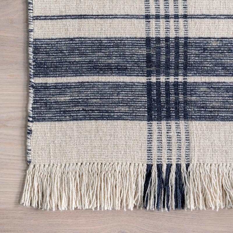 Nuloom Celena Striped Wool Fringe Area Rug